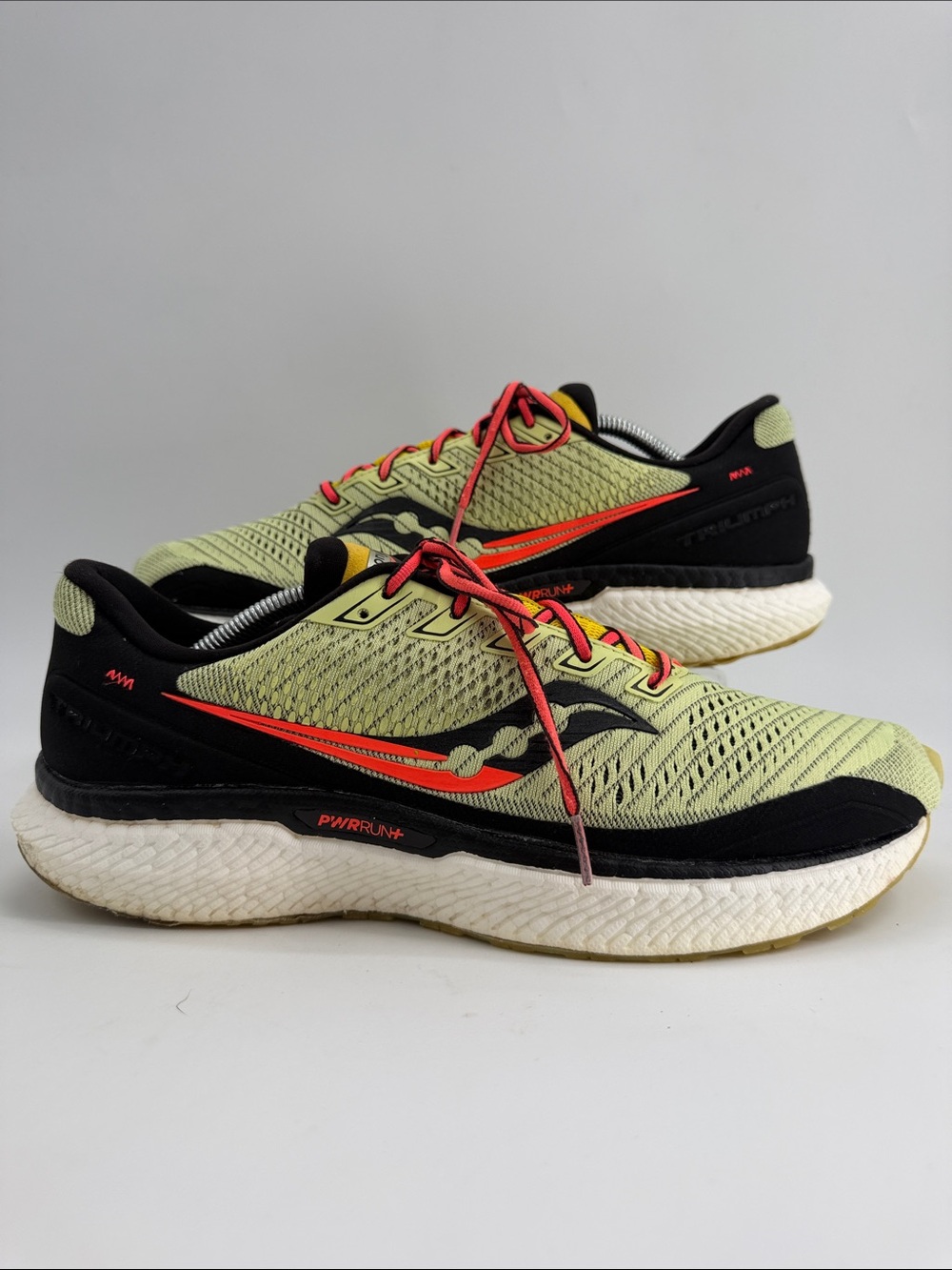 Saucony Triumph 18 Men's Athletic Shoes US 10.5 "Jackalope" Color-Way